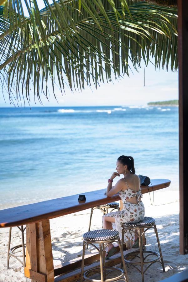Breakas Beach Resort (Adults Only) Port Vila Buitenkant foto