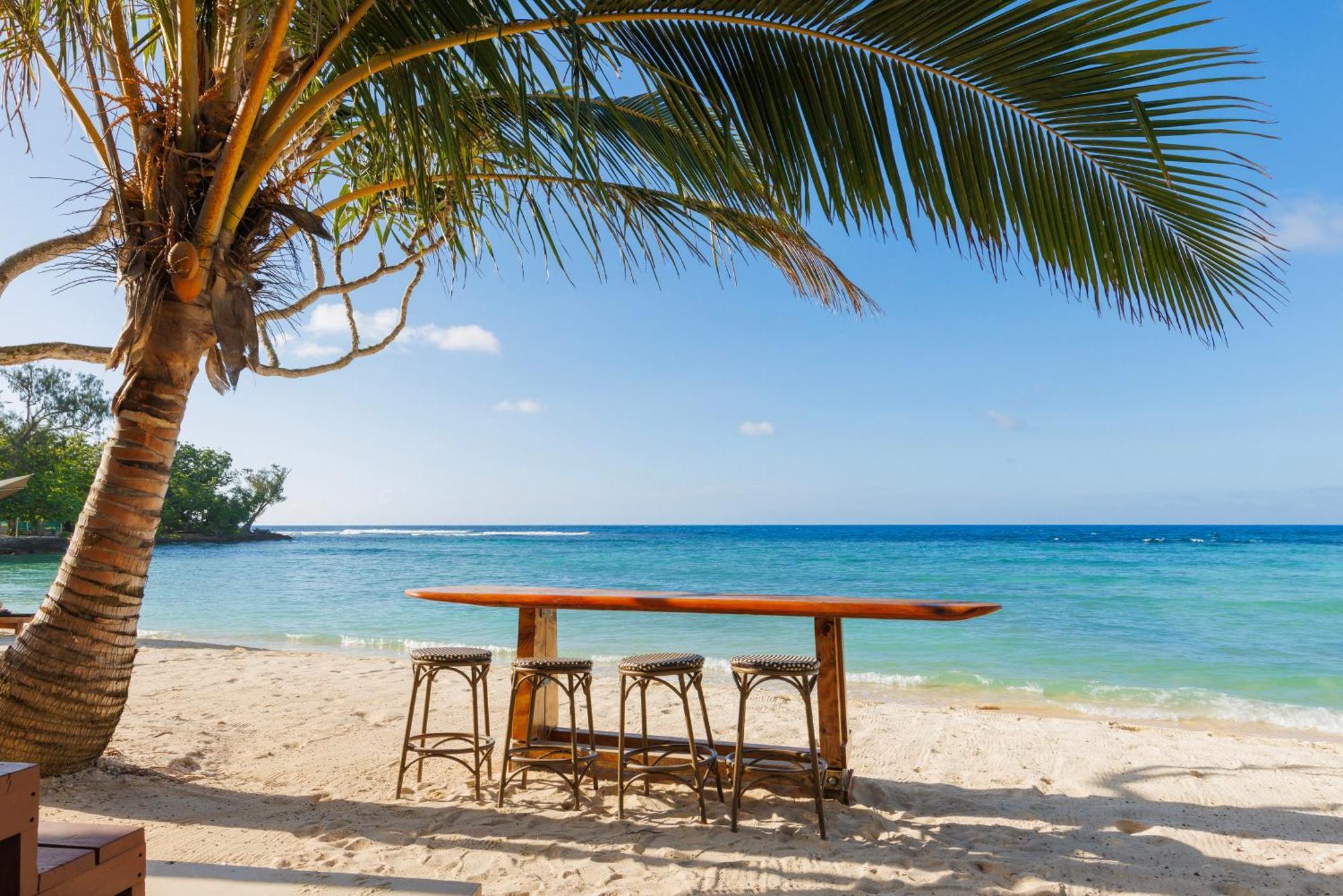 Breakas Beach Resort (Adults Only) Port Vila Buitenkant foto